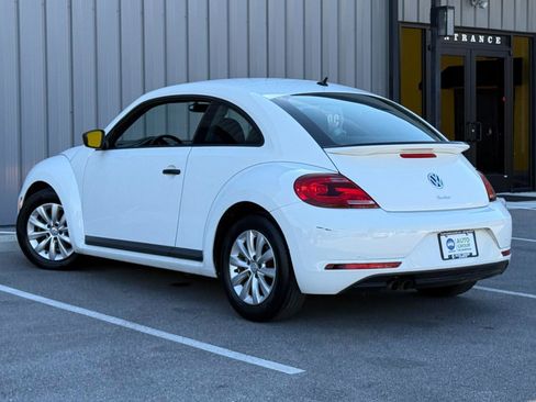 Used 2018 Volkswagen Beetle 2.0T S FWD image 7