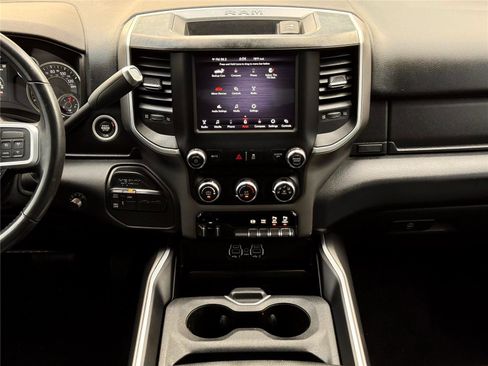 Used 2019 RAM 3500 Big Horn AWD/4WD image 38