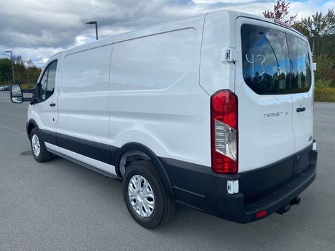 New 2025 Ford Transit 150 Low Roof w/ Exterior Upgrade Package RWD image 9