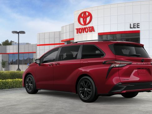 New 2026 Toyota Sienna XSE AWD/4WD image 6