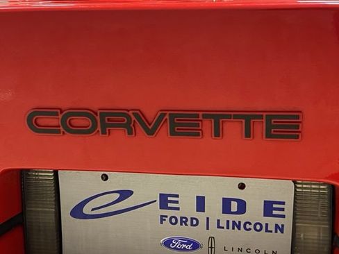 Used 1989 Chevrolet Corvette Coupe RWD image 28