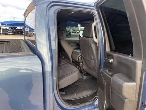 Used 2024 Chevrolet Silverado 2500 Custom w/ Custom Value Package image 31