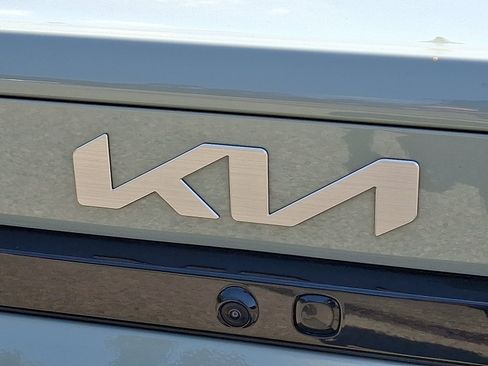 Used 2025 Kia K4 FWD image 29