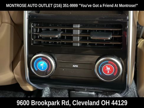 New 2026 Land Rover Range Rover Long Wheelbase SE image 15