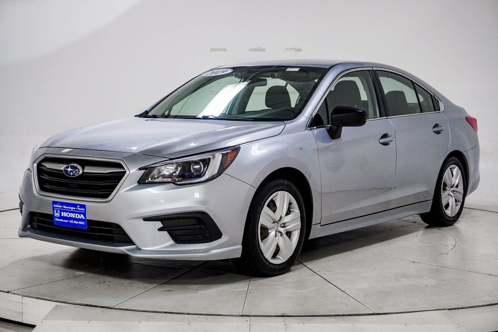 Used 2019 Subaru Legacy 2.5i AWD/4WD image 3