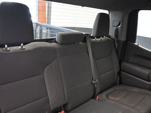 Used 2020 Chevrolet Silverado 1500 Custom w/ Custom Value Package image 14