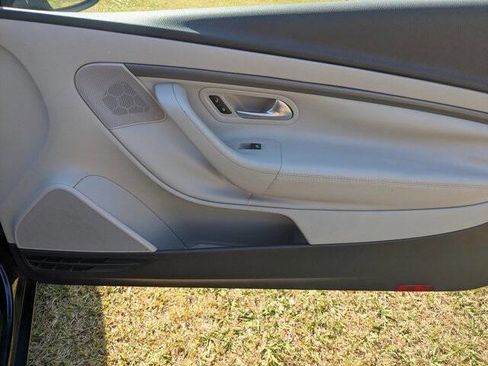 Used 2010 Volkswagen Eos Komfort image 28