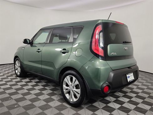 Used 2014 Kia Soul + image 3