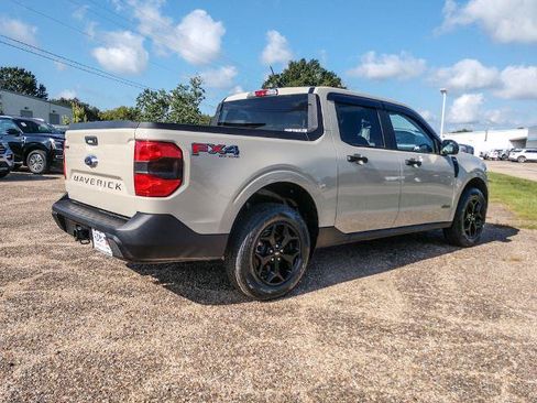 Certified 2024 Ford Maverick XLT w/ XLT Luxury Package AWD/4WD image 4