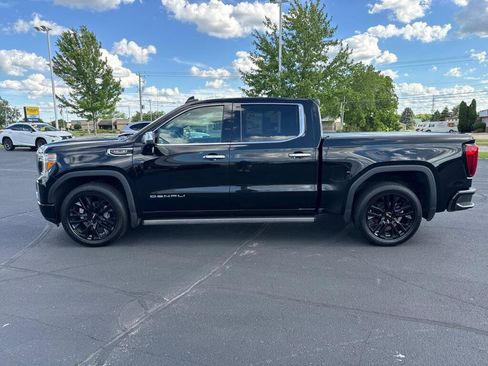 Used 2021 GMC Sierra 1500 Denali w/ Denali Ultimate Package AWD/4WD image 2