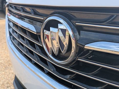 Used 2023 Buick Envision Preferred image 26