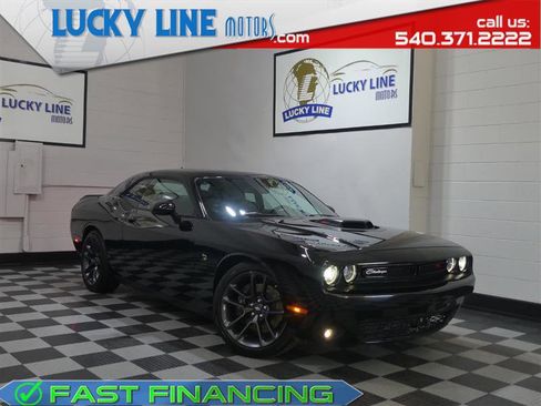Used 2022 Dodge Challenger R/T Scat Pack w/ Shaker Package RWD image 1
