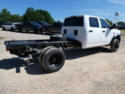 New 2026 RAM 4500 Tradesman AWD/4WD image 4