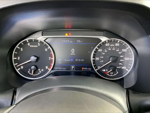 Used 2024 Nissan Altima 2.5 SV image 26