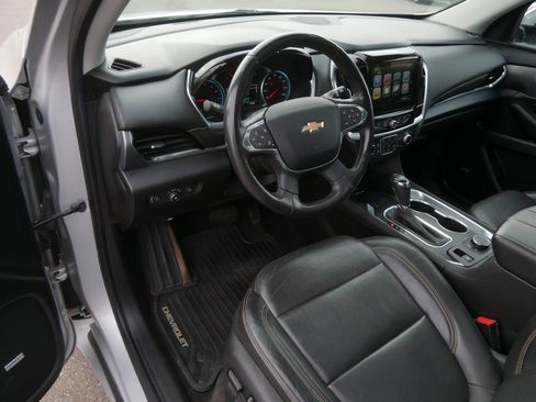 Used 2019 Chevrolet Traverse Premier AWD/4WD image 20