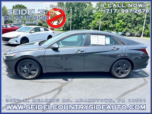 Used 2022 Hyundai Elantra SEL image 3