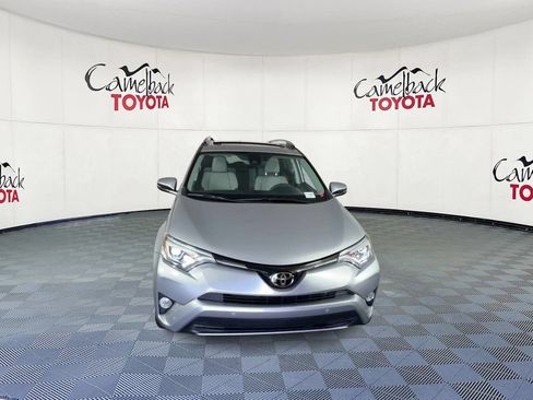 Used 2017 Toyota RAV4 Limited FWD image 6