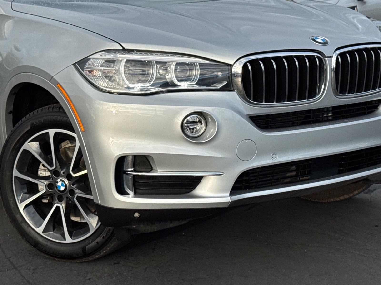 Used 2018 BMW X5 xDrive35i w/ M Sport Package AWD/4WD image 3
