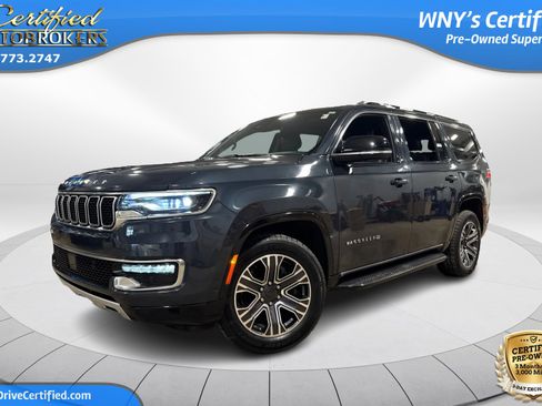 Used 2024 Jeep Wagoneer Series II w/ Flexible Seating Group AWD/4WD image 1
