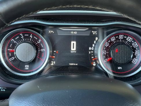 Used 2018 Dodge Challenger SXT RWD image 25