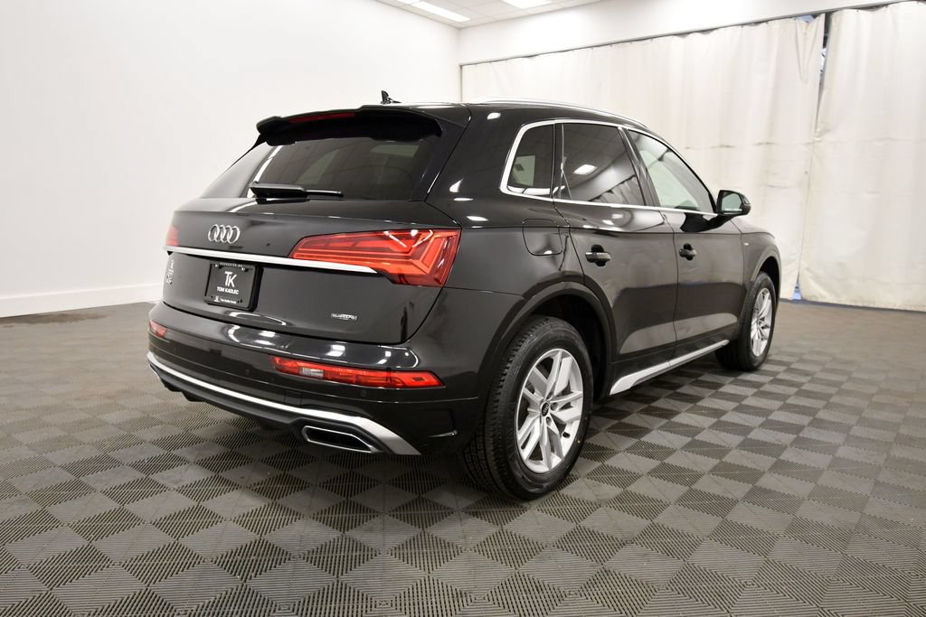 Used 2023 Audi Q5 2.0T Premium w/ Convenience Package AWD/4WD image 8
