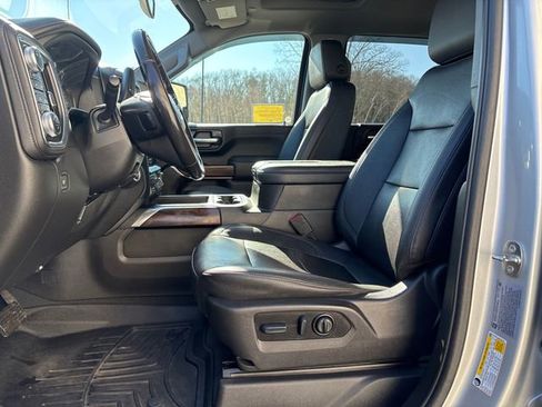Used 2022 GMC Sierra 2500 SLT w/ SLT Premium Package image 36