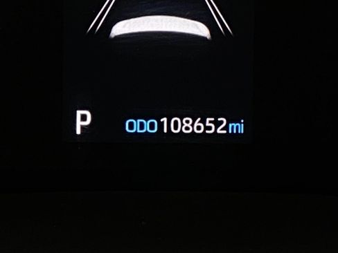 Used 2022 Toyota Sienna LE FWD image 17