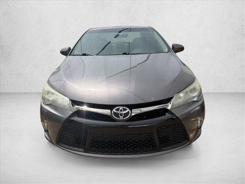 Used 2015 Toyota Camry SE FWD image 8