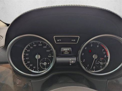Used 2016 Mercedes-Benz GL 550 4MATIC image 16
