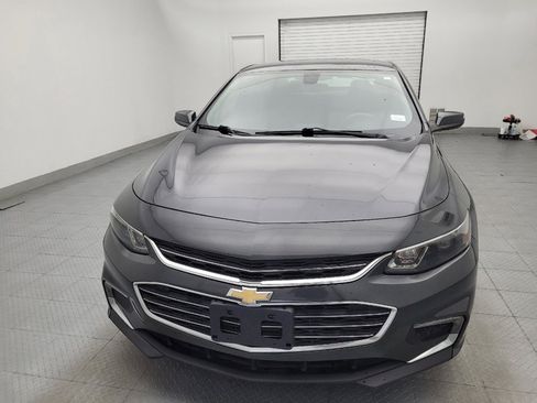 Used 2017 Chevrolet Malibu LT FWD image 15