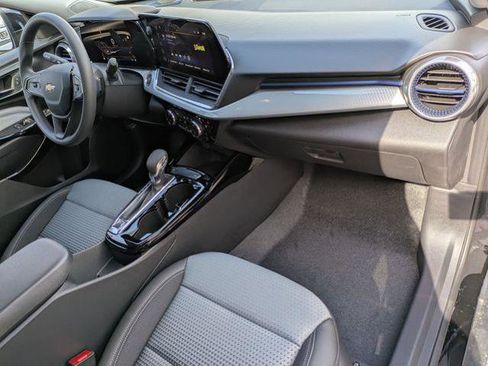 New 2026 Chevrolet Trax LT image 28