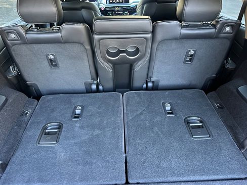 Certified 2025 Acura MDX FWD w/ Technology Package image 19