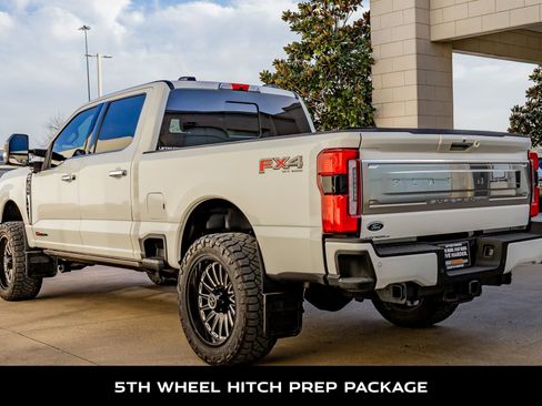 Used 2024 Ford F350 Platinum image 6