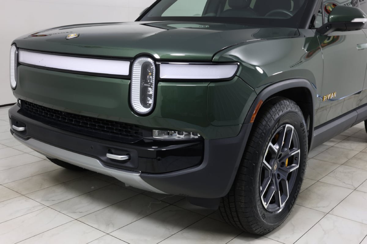 Used 2022 Rivian R1S Launch Edition Quad AWD/4WD image 42