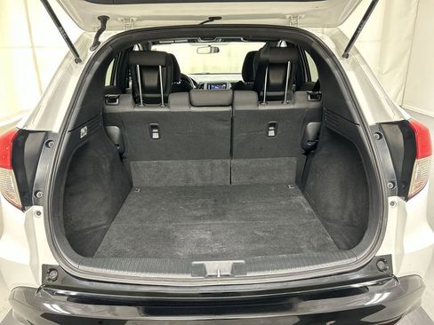Used 2021 Honda HR-V Sport image 21