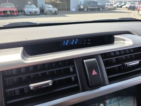 Used 2022 Toyota 4Runner SR5 Premium w/ Moonroof Package image 28