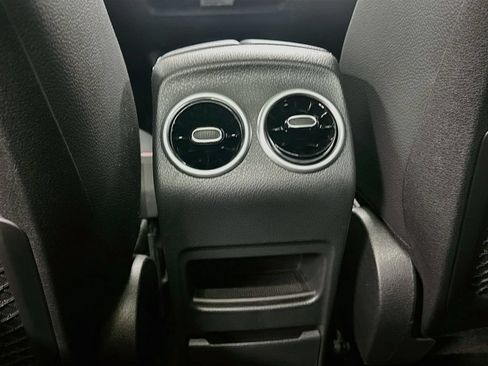 Certified 2026 Mercedes-Benz GLB 250 image 25