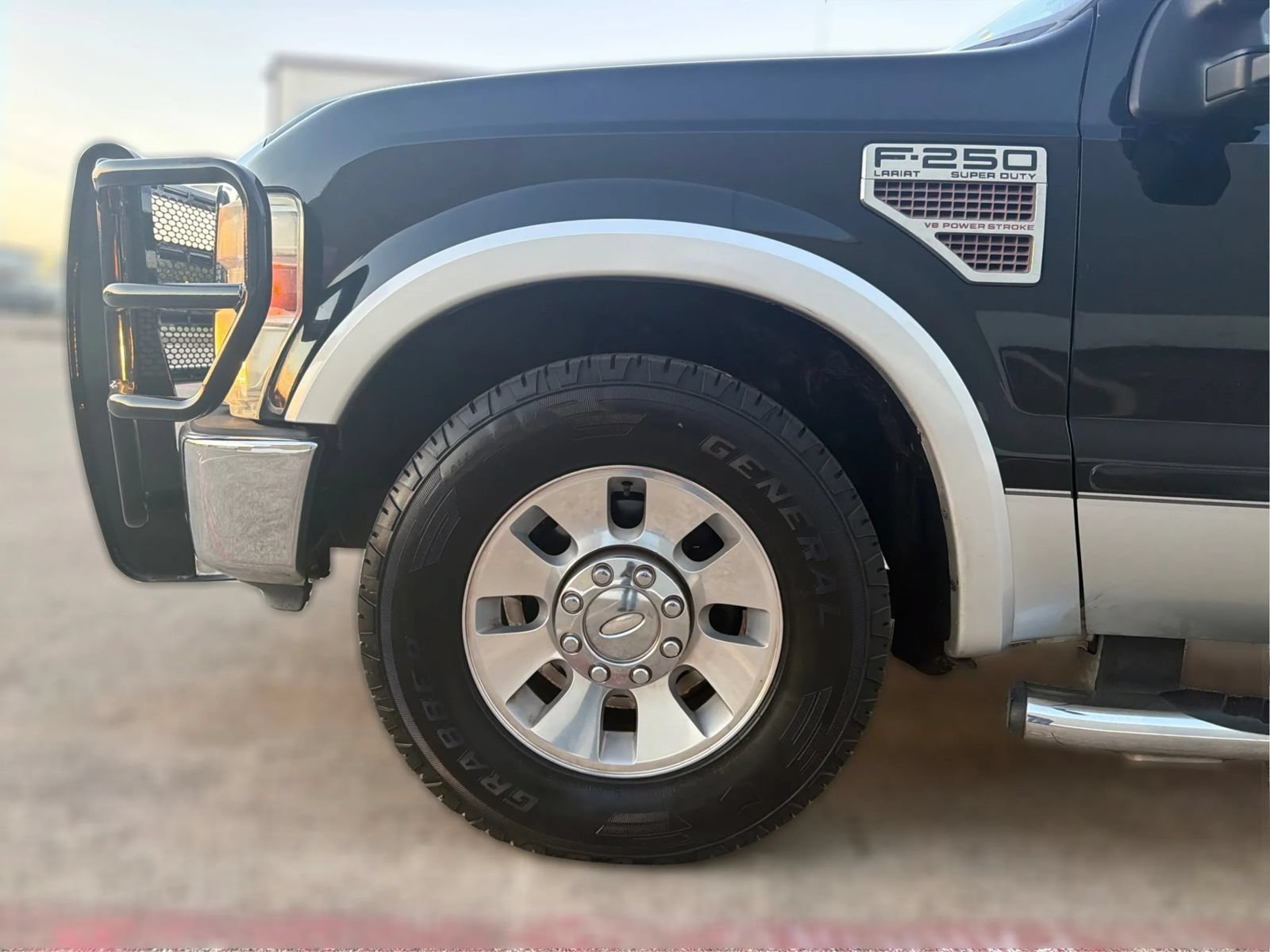 Used 2010 Ford F250 Lariat RWD image 31