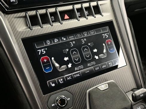 Used 2023 Lamborghini Urus Performante image 22