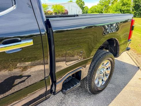 Used 2024 Ford F250 Lariat w/ Lariat Ultimate Package AWD/4WD image 10