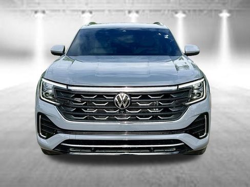 Certified 2024 Volkswagen Atlas Cross Sport SEL Premium R-Line AWD/4WD image 2