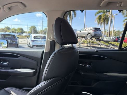 Certified 2024 Honda Pilot EX-L image 12