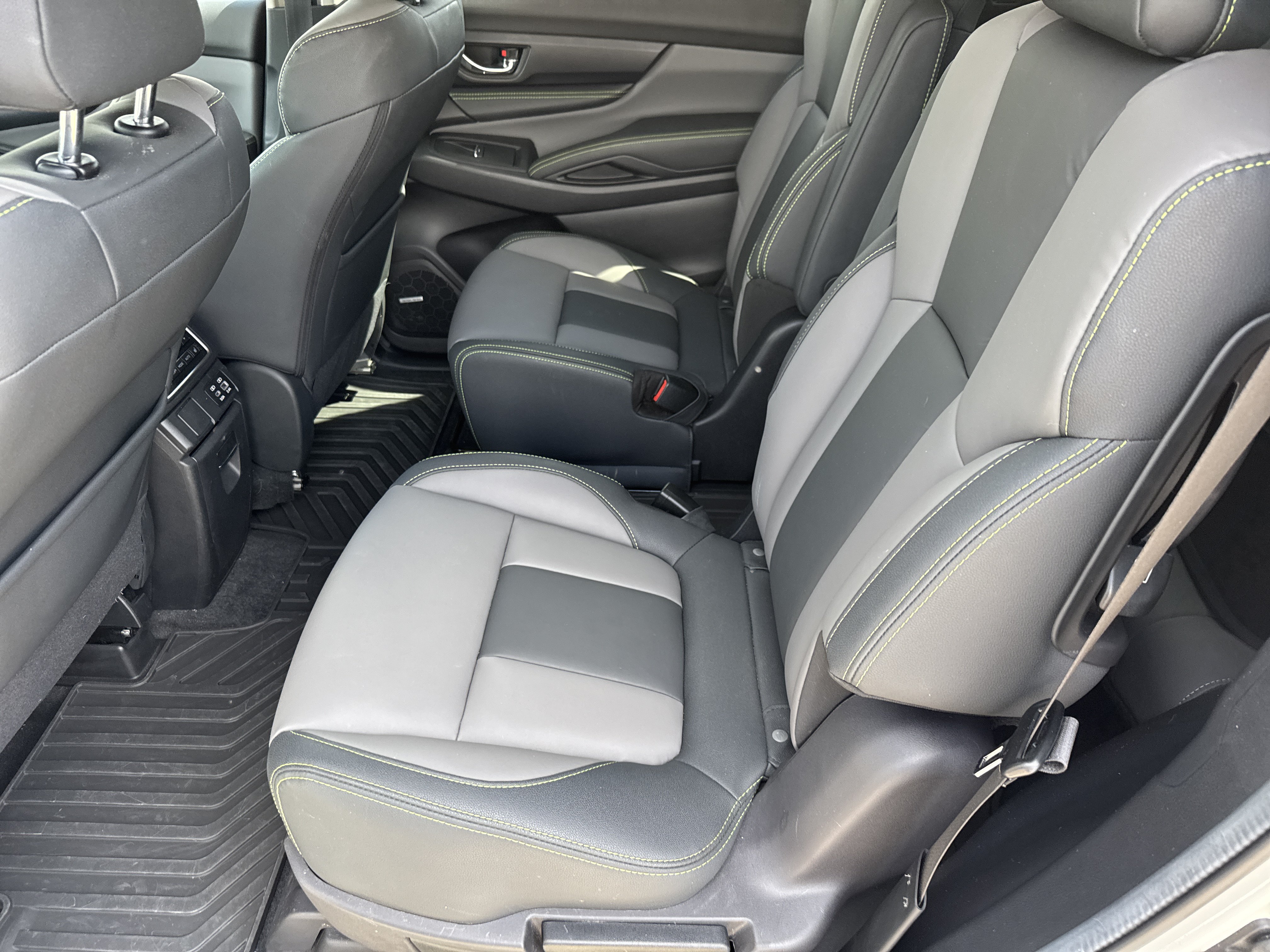 Certified 2023 Subaru Ascent Onyx Edition Limited AWD/4WD image 11