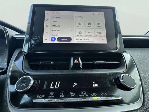 Used 2023 Toyota Corolla LE FWD image 13