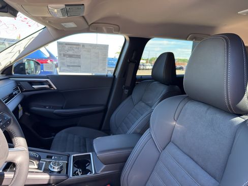 New 2026 Nissan Rogue SL AWD/4WD image 25