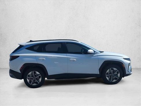 Certified 2025 Hyundai Tucson SEL image 8