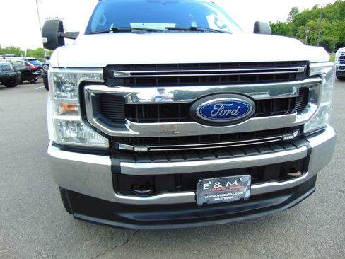 Used 2020 Ford F250 XLT w/ Snow Plow Prep Package AWD/4WD image 41