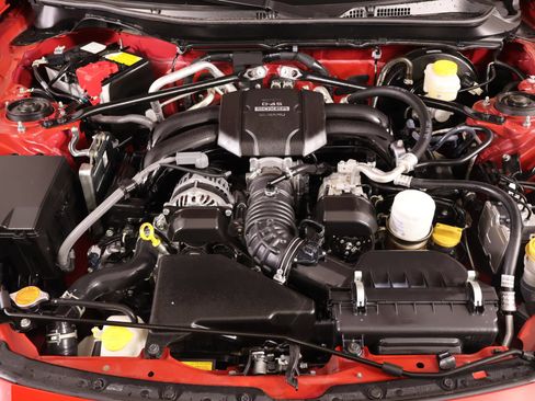 Used 2024 Toyota GR86 Premium RWD image 18