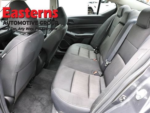 Used 2024 Nissan Altima 2.5 S FWD image 20