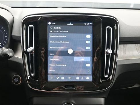 New 2026 Volvo XC40 B5 Plus w/ Protection Package Premier image 18